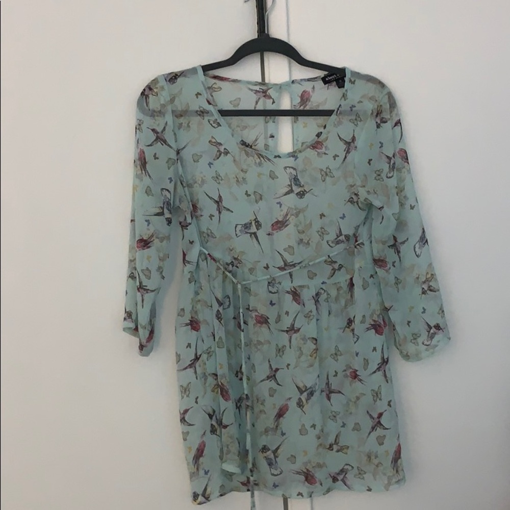 Sheer shirt/overshirt. Bird pattern.